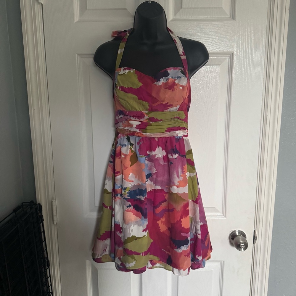 3 for $15 Guess Multicolor Halter Summer Printed dress - size 4